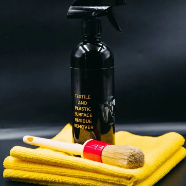 Kit de limpieza de plásticos interiores